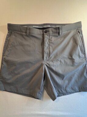 PGA TOUR Men's Golf Shorts gray professional grade performance mobility size 38